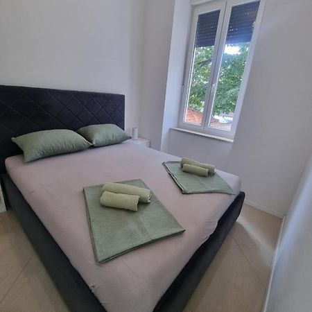 Bass Apartment Pula Ngoại thất bức ảnh